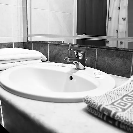 Hotell Meridien Argassi